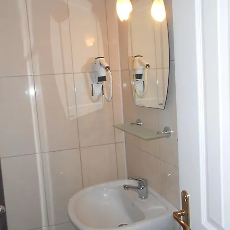 Demir Hotel