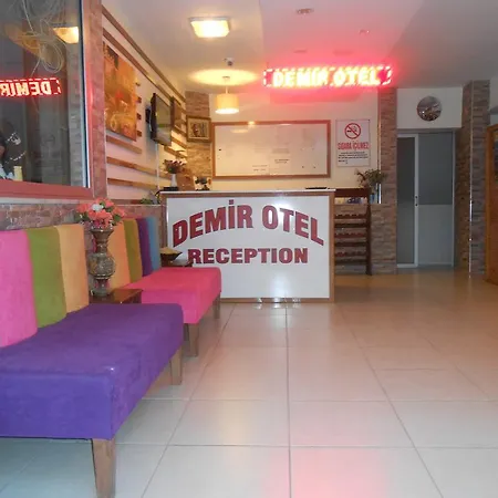 Hotell Demir