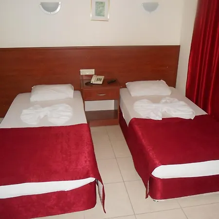 Demir Hotell